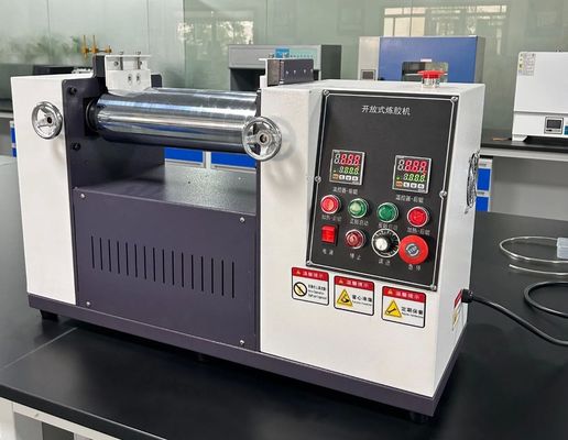 Mesin Penggilingan Karet Kapasitas Kerja Besar Kualitas Andal dengan Hopper Stainless Steel SUS304 dan Kontrol Manual